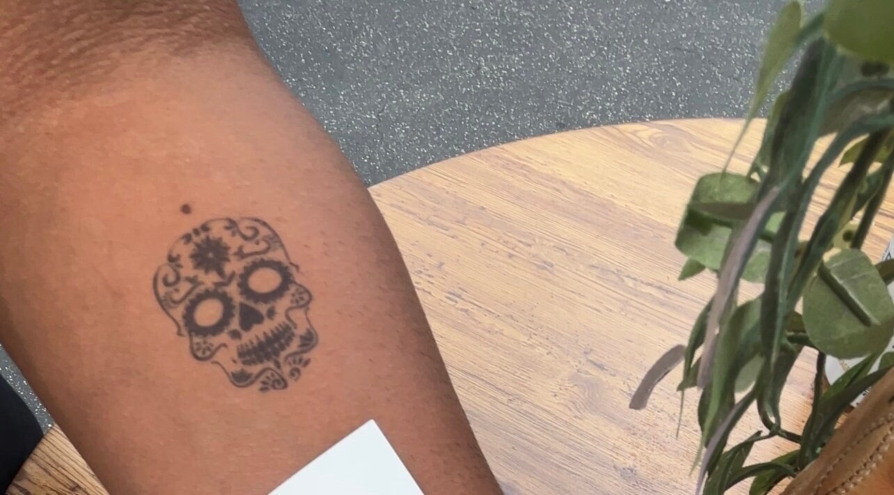 Calavara Tattoo | Sugar Skull Tattoo | Vegan Tattoo | Semi Permanent Temporary Tattoo | 2 Week Tattoo | Halloween Tattoo